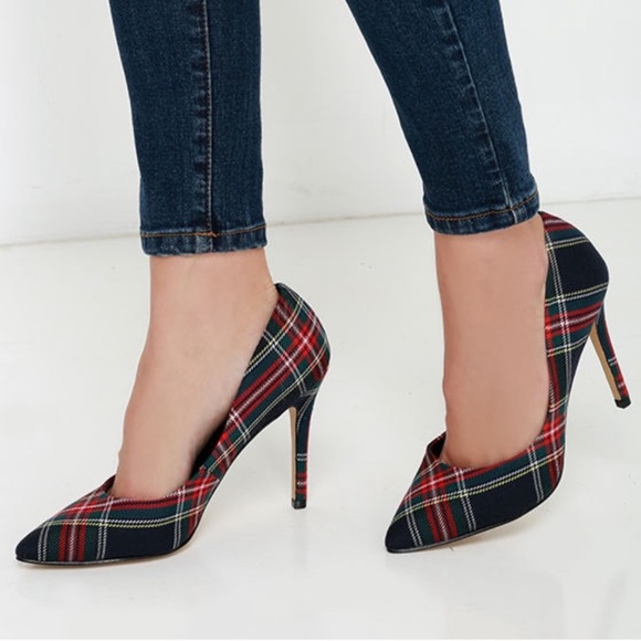 Charles David Shoes - Charles by Charles David Plaid Holiday Heels Sz 9